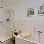 Modern Und Ruhig, Mit Garage & Ps4, Nahe Messe, Rue Und Uniklinik, Voll Ausgestattete Kueche, Bad Mit Dusche Und Badewanne Essen